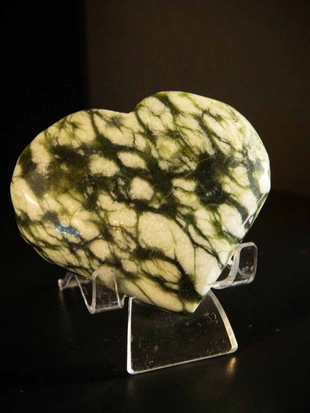 3.5" Natural Serpentine Heart Crystal | Large Green Spiderweb Serpentine Stone | - Picture 3 of 6